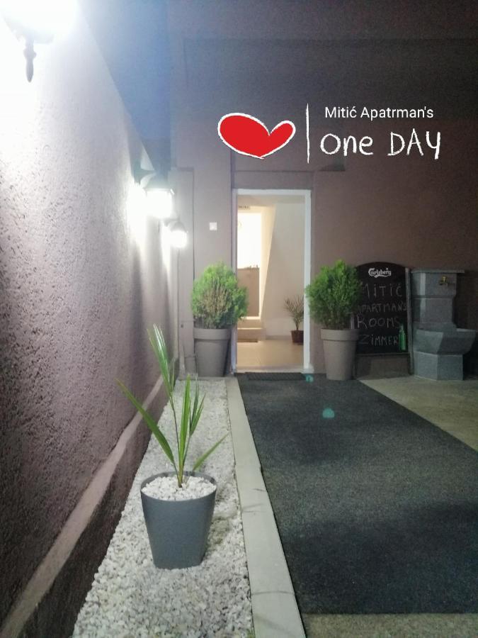 Mitic Apartmani 1 Ni Exterior foto