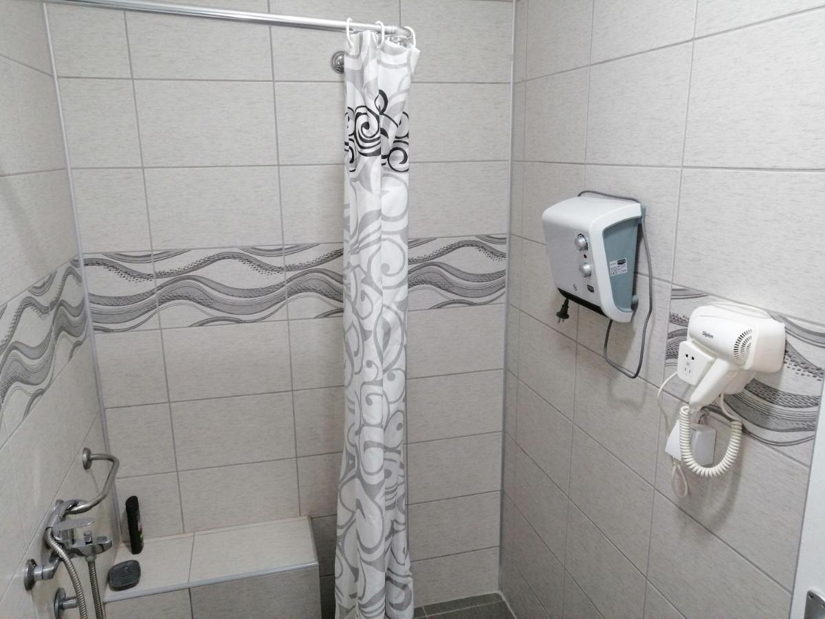 Mitic Apartmani 1 Ni Exterior foto